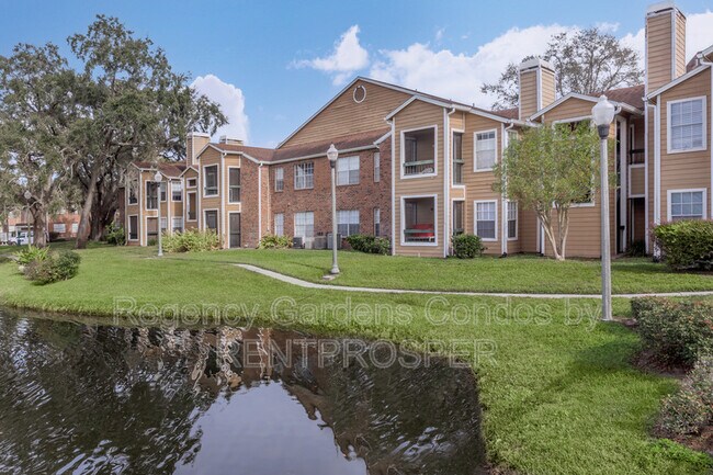 Foto del edificio - 4367 Thornbriar Ln