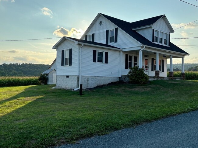 Building Photo - 484 Celebration Hill Rd