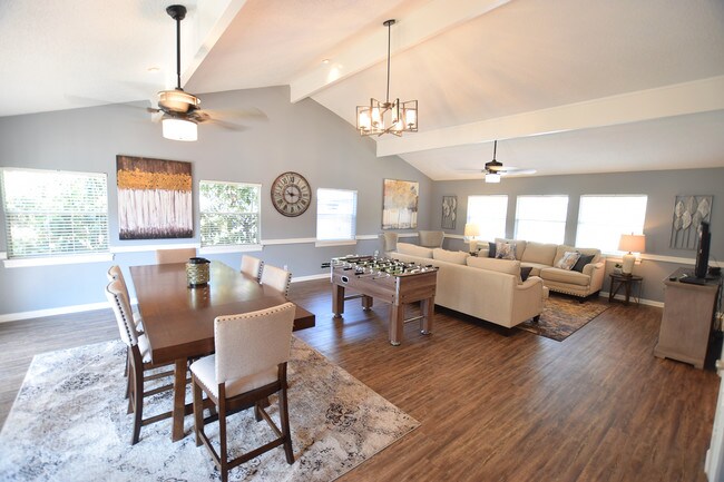 Foto del edificio - Lakeland East