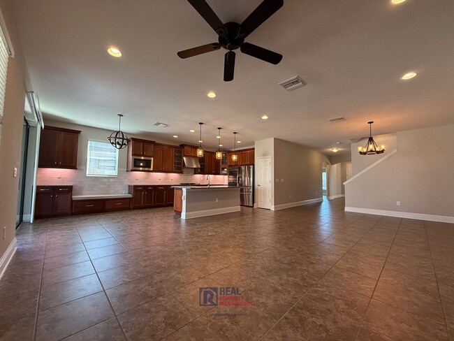 Building Photo - Entertainer’s Dream Home with Gourmet Kitc...