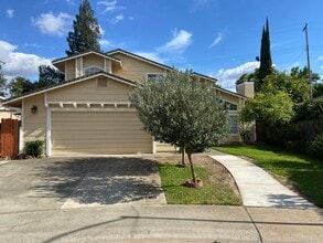 Building Photo - 8524 Oak Harbour Ct