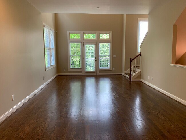 Photo - Stylish Germantown Townhome - Walkable Neighborhood