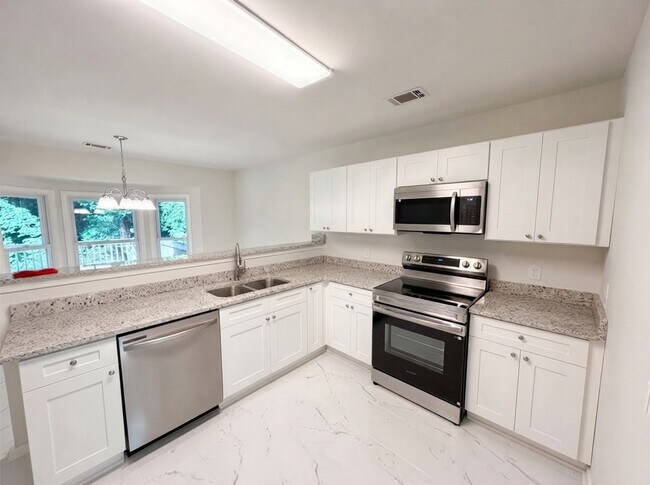 Foto del edificio - 846 Georgetown Dr