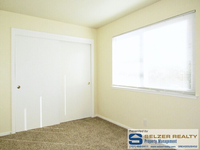 Foto del edificio - Fully equipped 2 bd. condo in a super conv...