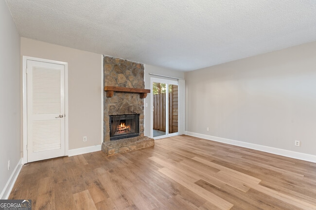 Building Photo - 469 Granite Ridge Pl