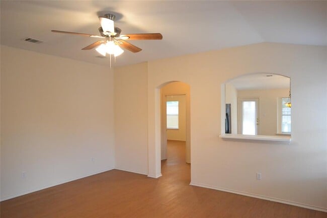 Building Photo - 3207 Picton Ct