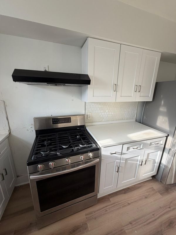 Building Photo - 89 Oraton St