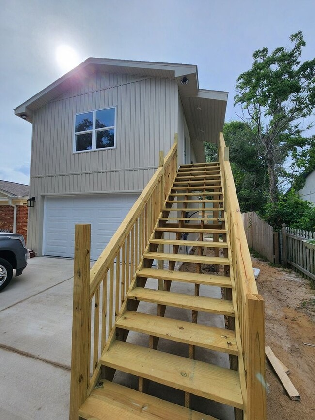 Building Photo - 3305 Bluewater Dr
