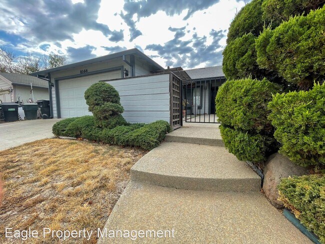 Foto del edificio - 4 br, 2 bath House - 8166 Morgan Hill Way