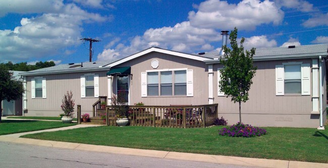 Building Photo - Boulder Ridge