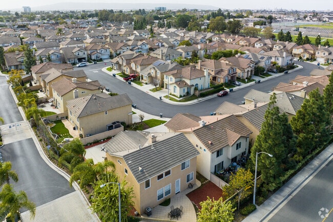 Emerald Square Gated Community