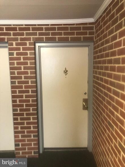 Building Photo - 4423 Romlon St