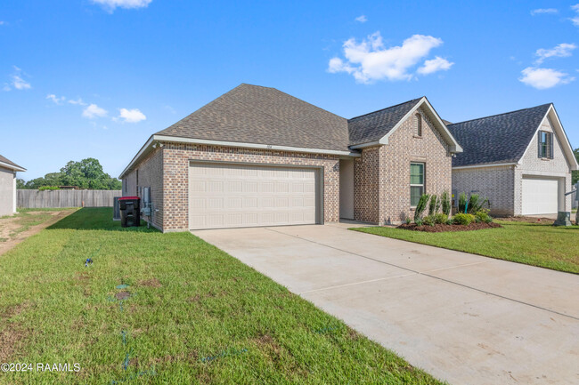 Building Photo - 104 Wild Cherry Ln