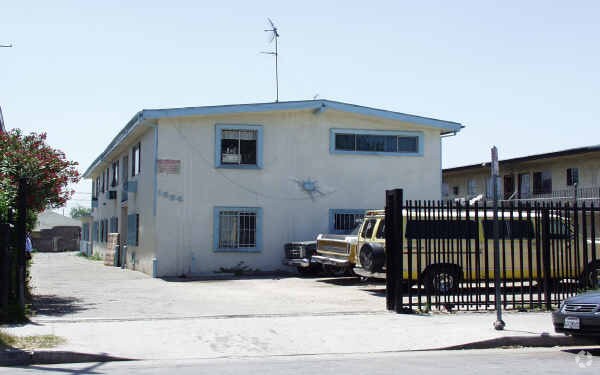 Primary Photo - Hooper Primary Center Site (por)