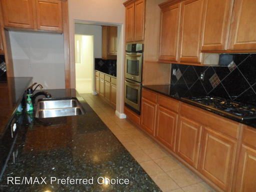 Building Photo - 26856 N 90th Dr