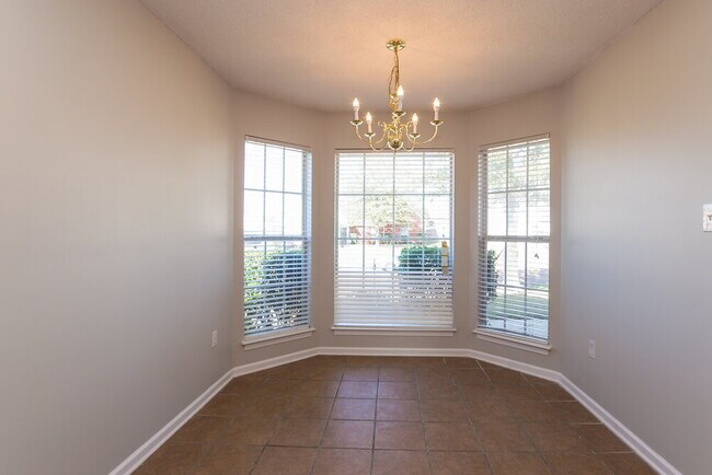 Building Photo - 7896 Nature Walk Dr