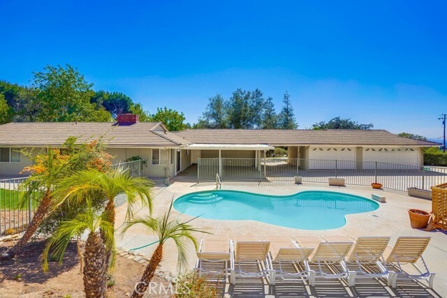 Foto principal - 663 Deodar Ln