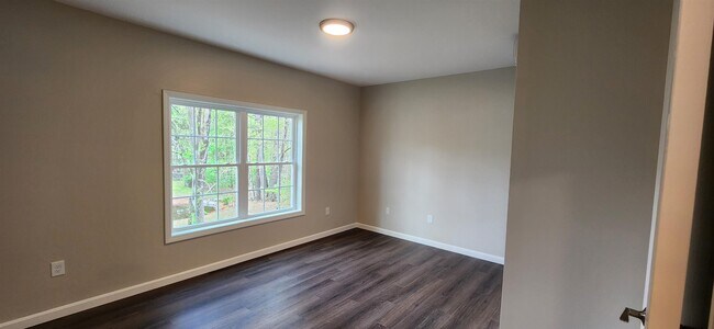 Foto del edificio - 217 Rockingham Rd