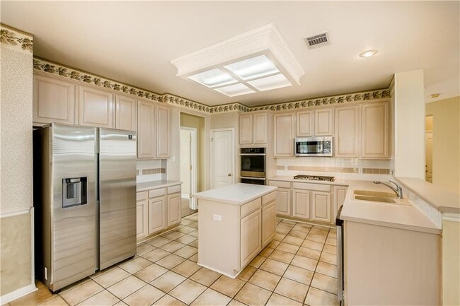 Building Photo - 9908 Mateo Cove