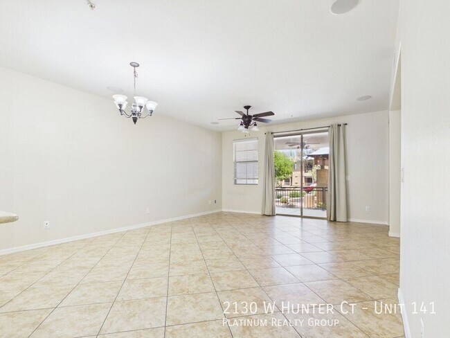 Foto del edificio - 2130 W Hunter Ct