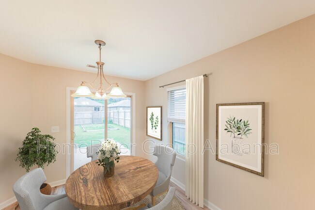 Foto del edificio - 113 Winstead Cir