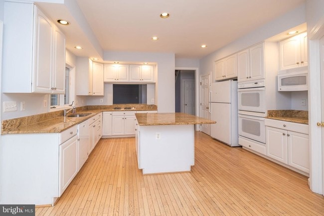 Building Photo - 5031 Whisper Willow Dr