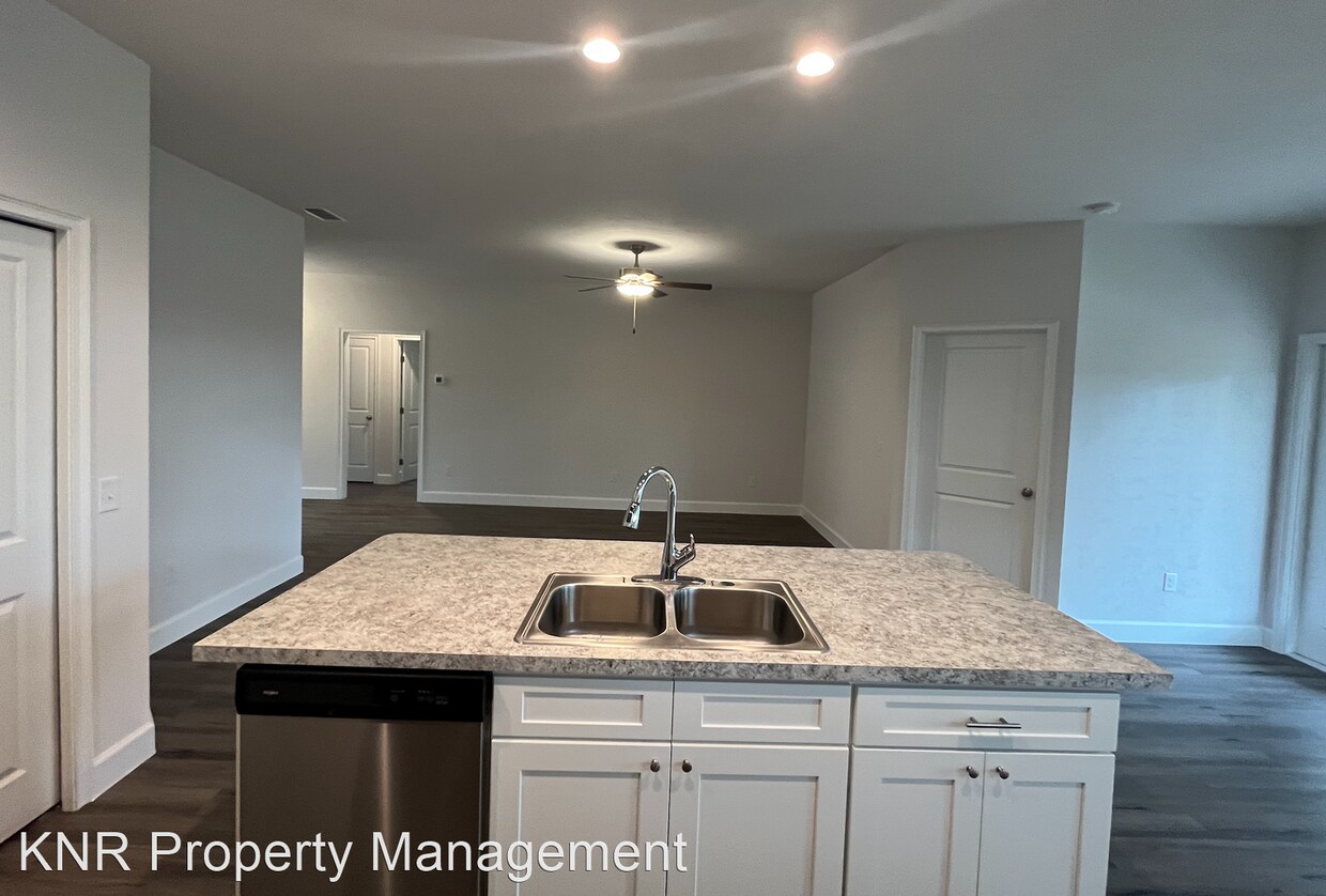 3 br, 2 bath House 13515 NW 158th Lane House for Rent in Alachua