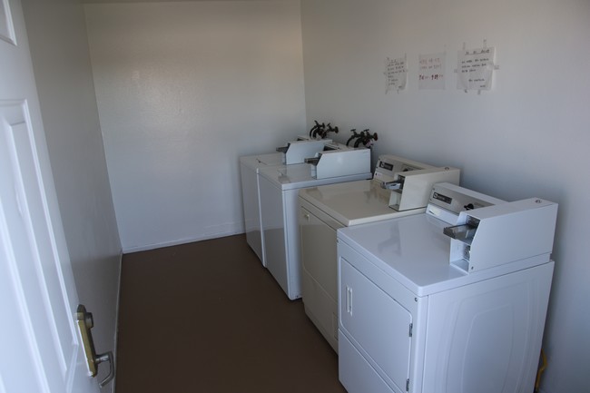 Common area laundry room - 18430 Saticoy St