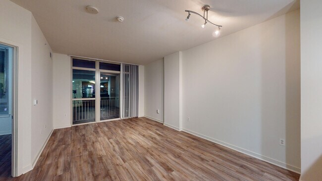 Interior Photo - 1200 East West