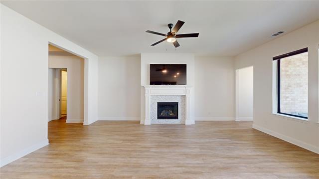 Building Photo - 2704 Little Wonder Ln