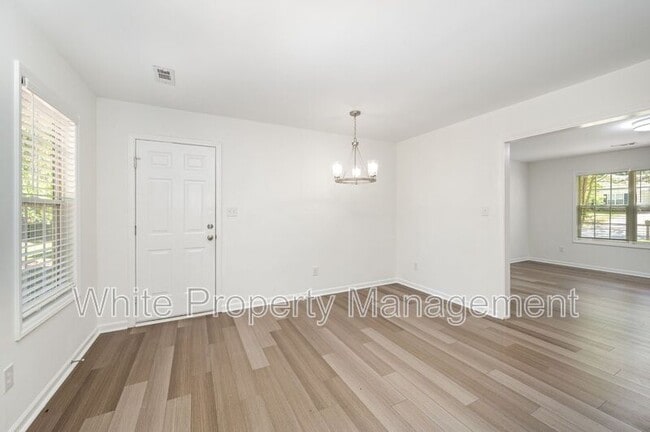 Foto del edificio - 2132 Gambrel Way