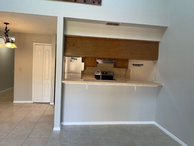 Building Photo - 2 br, 2 bath House - 2738 HUNT CLUB LANE