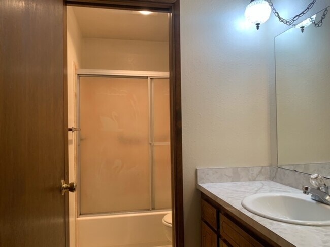 Foto del edificio - 507 NE D St