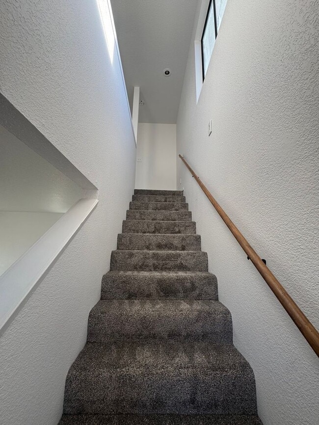 Foto del edificio - 1456 Magnolia Ave