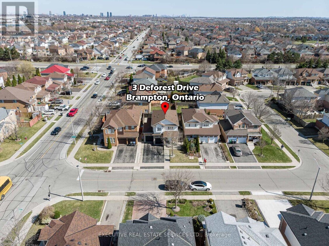Primary Photo - 3 Deforest Dr
