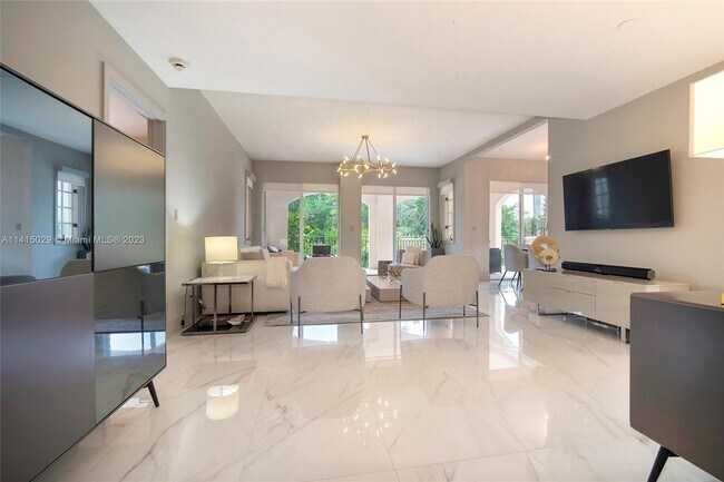 Building Photo - 19211 Fisher Island Dr