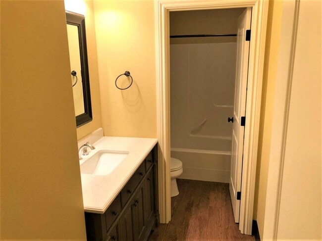 Foto del edificio - 4 Bed 4 bath Close to OSU