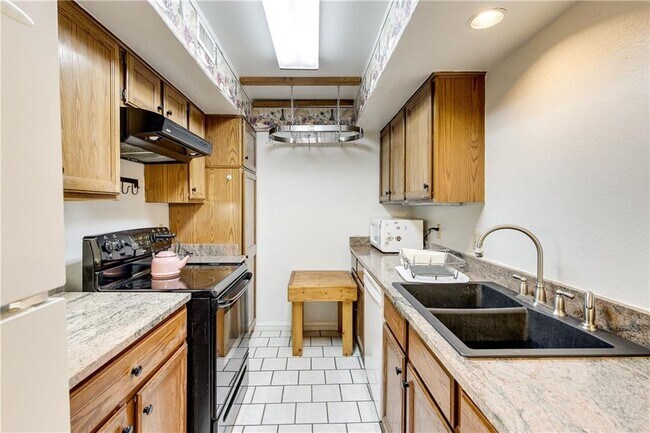 Foto del edificio - 600 NW 4th St