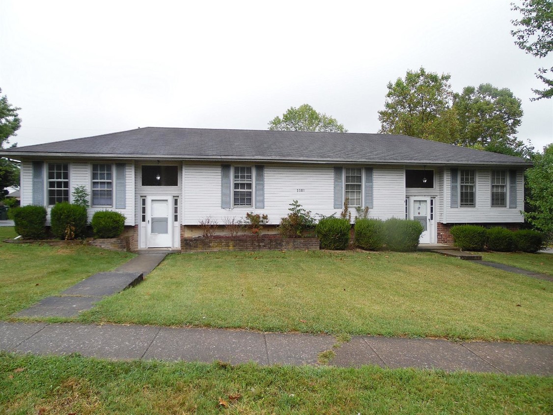 Primary Photo - 3301 Pepperhill Rd
