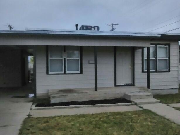 Primary Photo - 3 bedroom