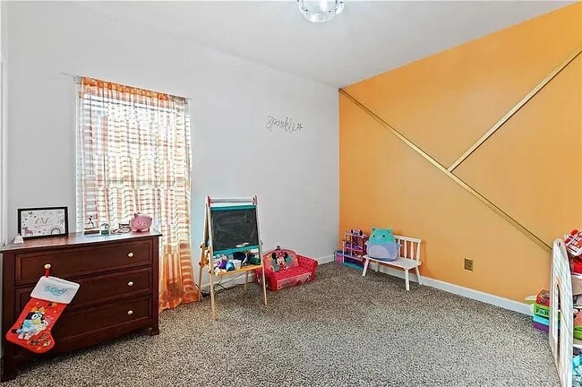 Foto del edificio - 9760 Maxwell Run