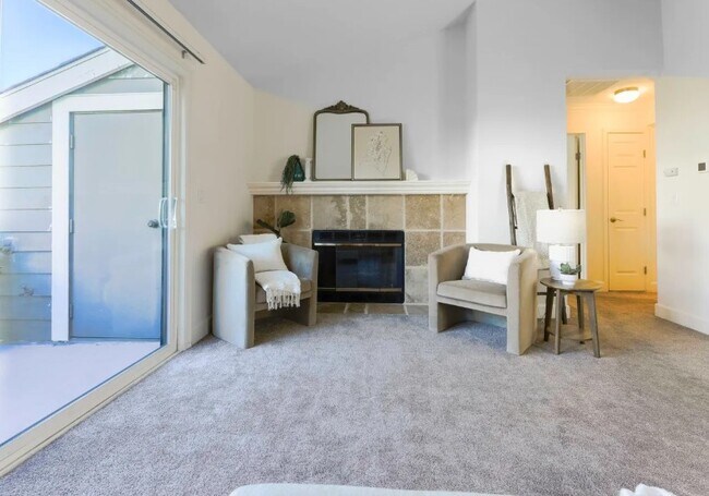 Sala de estar - 364 Eastridge Dr