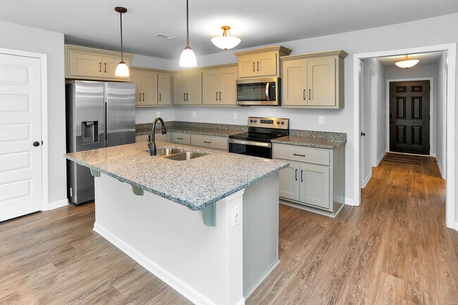 Foto del edificio - 104 Cedar Lake Rd