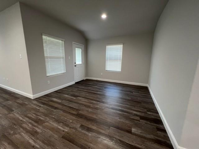 Foto del edificio - 3309 Hopewell Ln