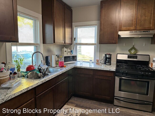 Foto del edificio - 3 br, 1 bath House - 3853 N 3RD ST