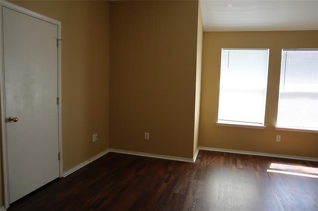 Foto del edificio - 1918 Marble Falls Ln