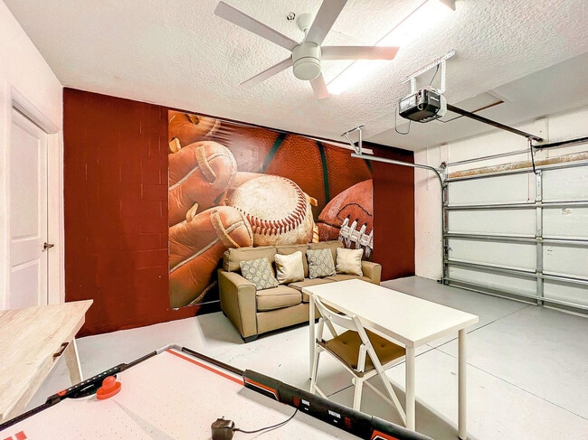 Building Photo - 501 Ocean Course Ave