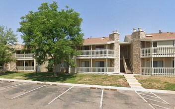 Building Photo - 8225 Fairmount Dr