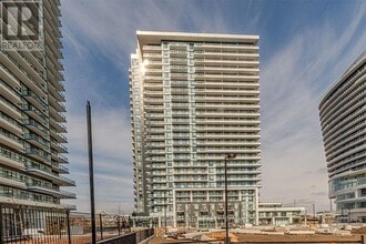 Building Photo - 2550-2550 Eglinton Ave W