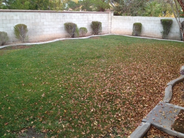 Building Photo - WONDERFUL 2 STORY HOME IN THE HEART OF GREEN VALLEY 3 BED 2.5 BATH BEAUTIFULLY LANDSCAPED!